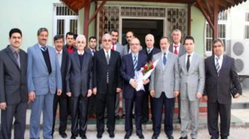 İl&ccedil;e m&uuml;ft&uuml;leri Kozan'da toplandı