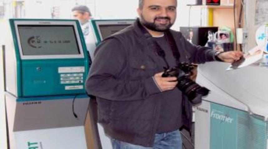 S&uuml;rekli gelişen teknoloji fotoğraf&ccedil;ıları ikiye b&ouml;ld&uuml;