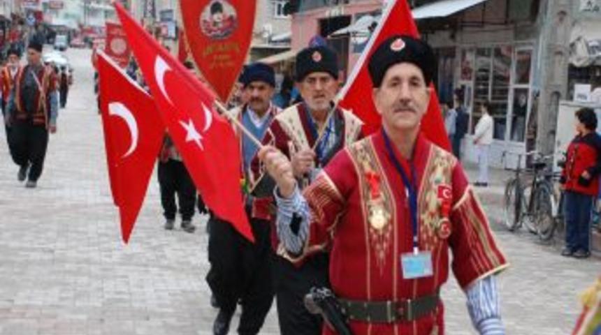 Kadirli&rsquo;de kurtuluş coşkusu yaşanıyor