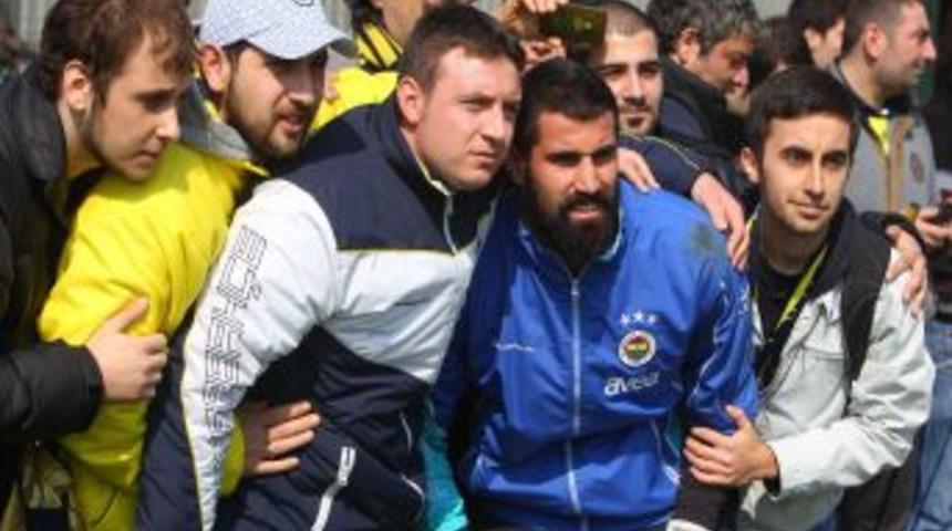 Fenerbah&ccedil;e'de Stoch, Bekir, &Ouml;zer ve Recep takımla &ccedil;alıştı
