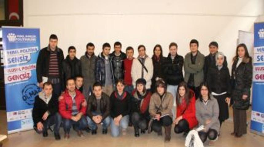 Samsun'u spor kenti yapacak "Yerel Gen&ccedil;lik Politikaları &Ccedil;alıştayı" yapıldı