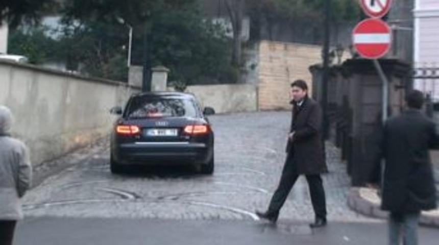 Davutoğlu, Başbakan Erdoğan&rsquo;ı ziyaret ediyor