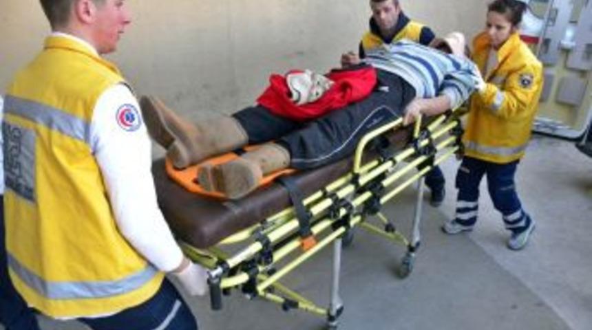 Temizliği yapılan otomobili teslim etmeye giderken kaza yaptı