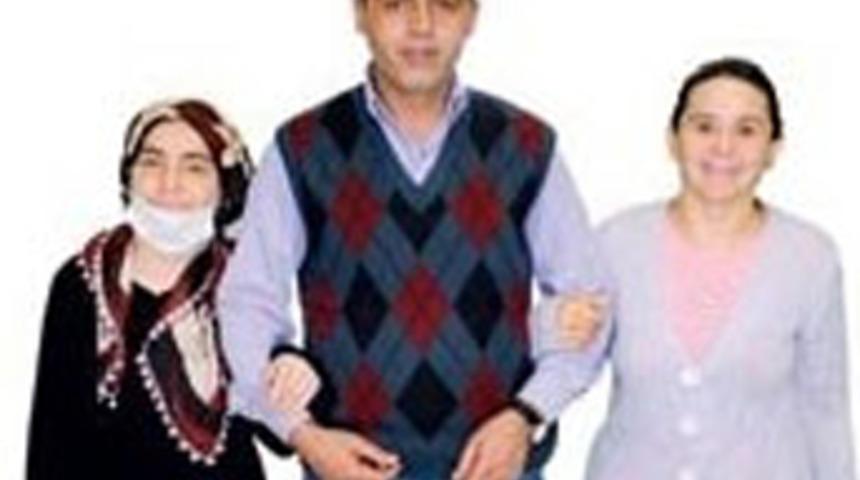 Sevgilisinin karısına b&ouml;breğini verdi