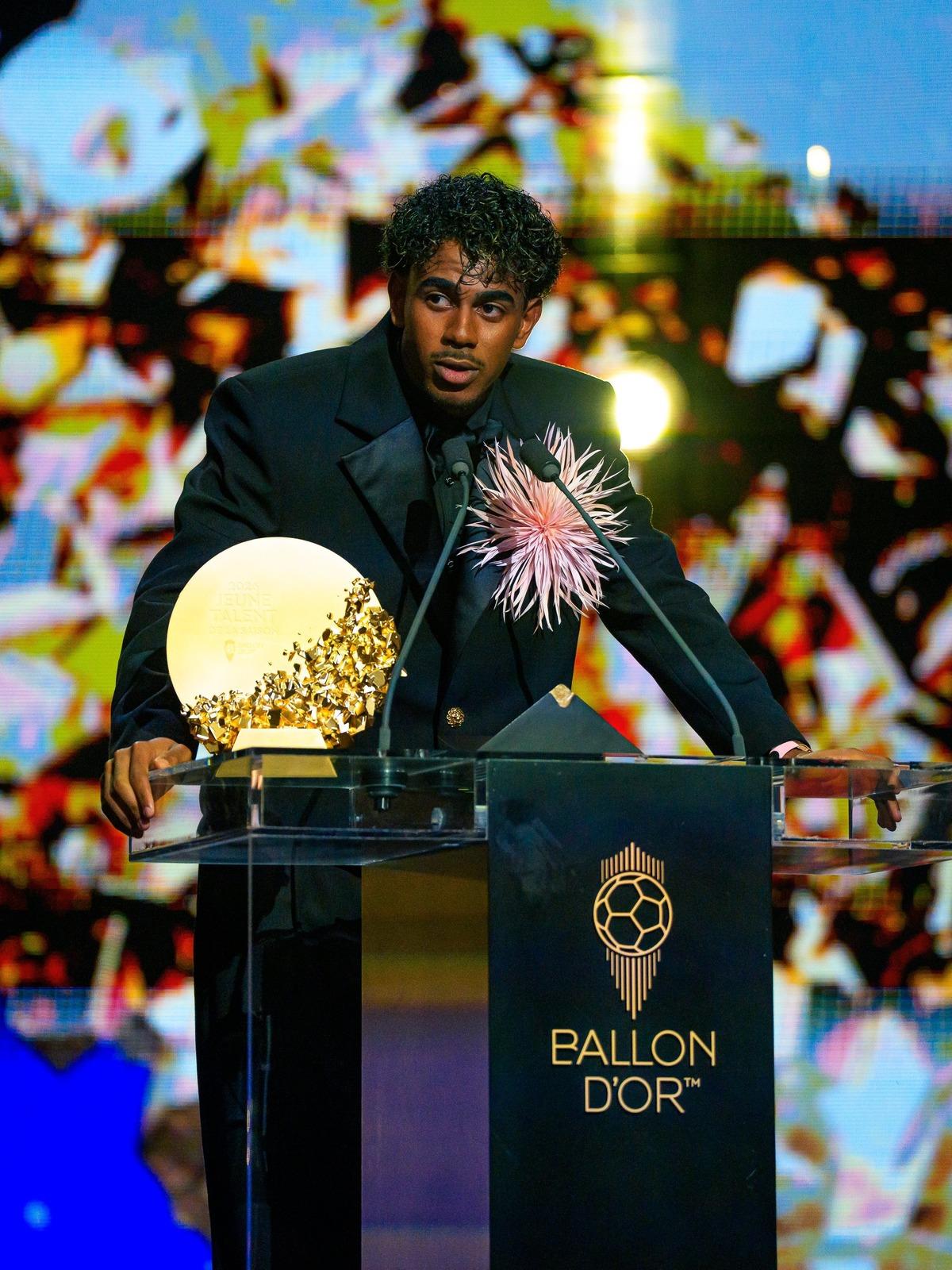 25 yıl sonra bir ilk! Ballon d Or un sahibi belli oldu 5