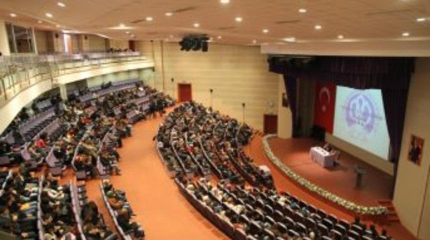 &Uuml;nl&uuml; y&ouml;netmen Murat Sara&ccedil;oğlu Tokat'ta