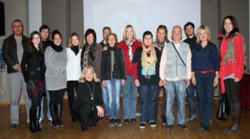 Belediyeden hayvanserverlere eğitim