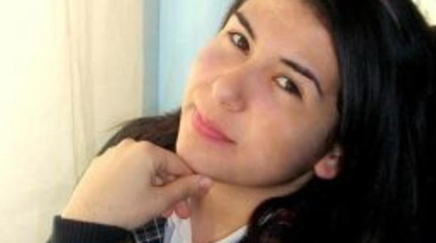 Gen&ccedil; kız Sevgililer G&uuml;n&uuml;'nde &ouml;ld&uuml;r&uuml;ld&uuml;