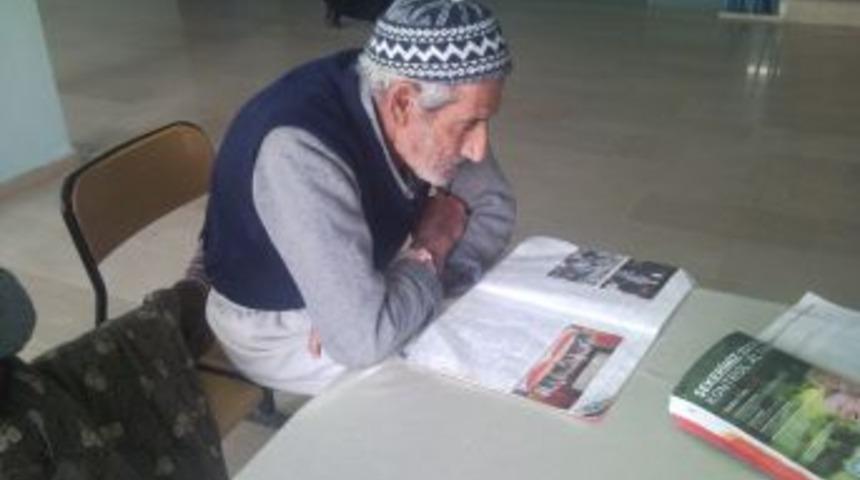 Hastanede oluşturulan okuma k&ouml;şeleri ilgi g&ouml;r&uuml;yor