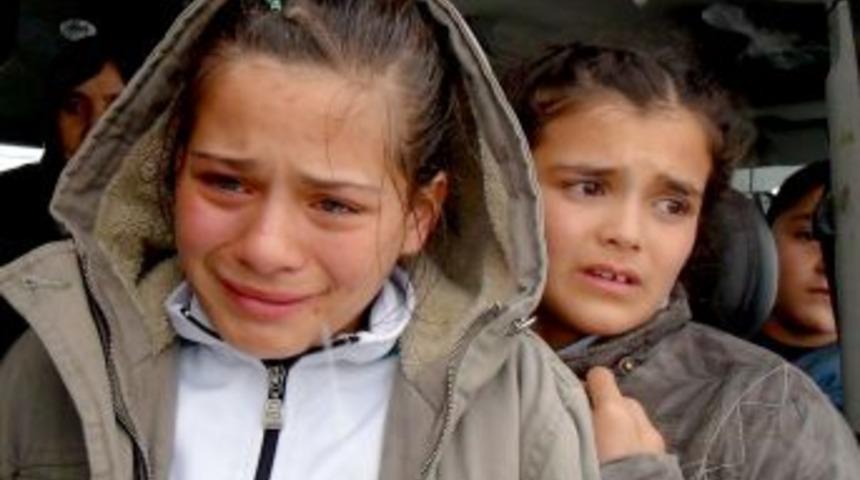 Aksaray&rsquo;da &ouml;ğrenci servisi kaza yaptı