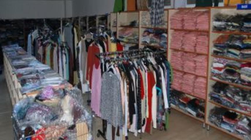 G&ouml;n&uuml;l Elleri &Ccedil;arşısı, ikinci el eşyaları ihtiya&ccedil; sahiplerine ulaştırıyor