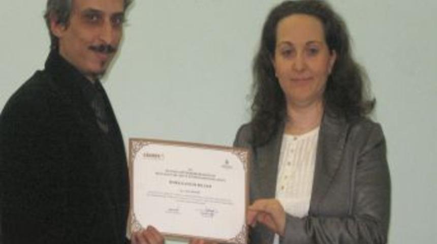 Hayvansever kursiyerler sertifika aldı