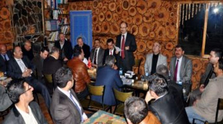 Şarbak: Sosyal kalkınma ihmal ediliyor