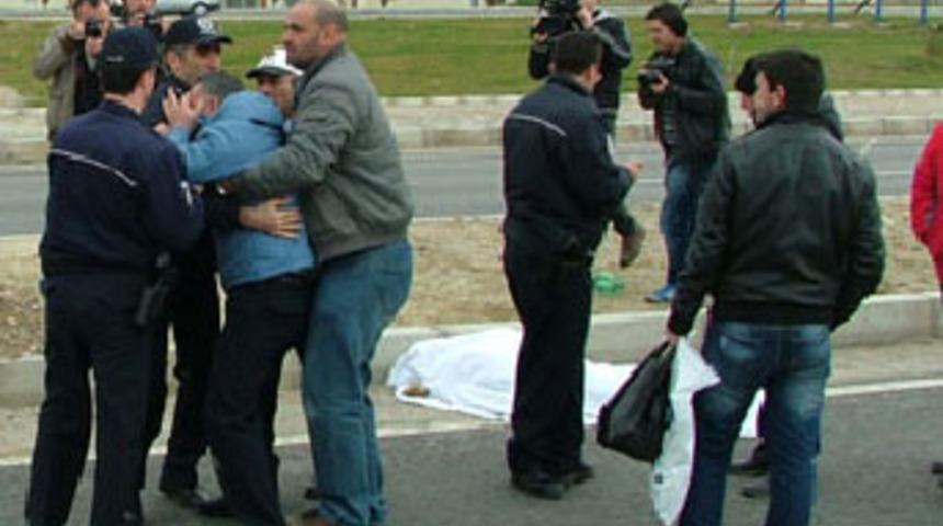 Babasının &ouml;ld&uuml;ğ&uuml;n&uuml; telsizden &ouml;ğrendi