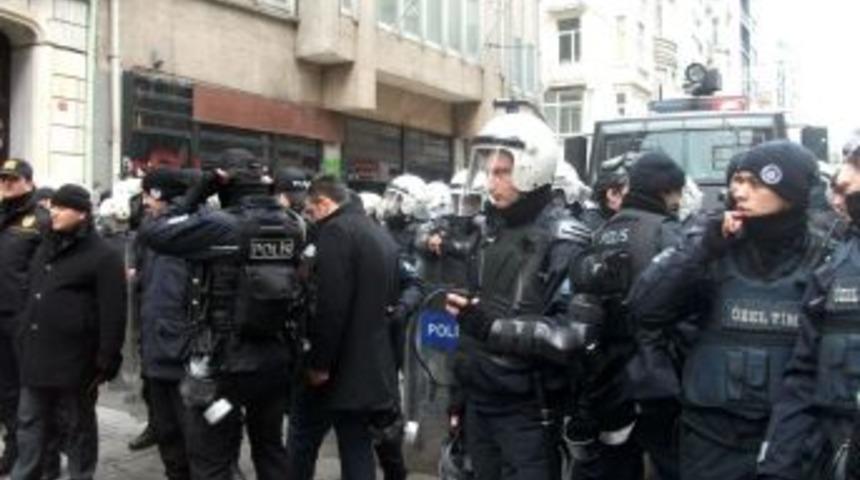 &Ccedil;evik kuvvet, BDP eylemini kameralı kaskla takip etti