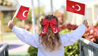 28 Ekim yarım gün tatil mi? Okullar, bankalar yarım gün mü?