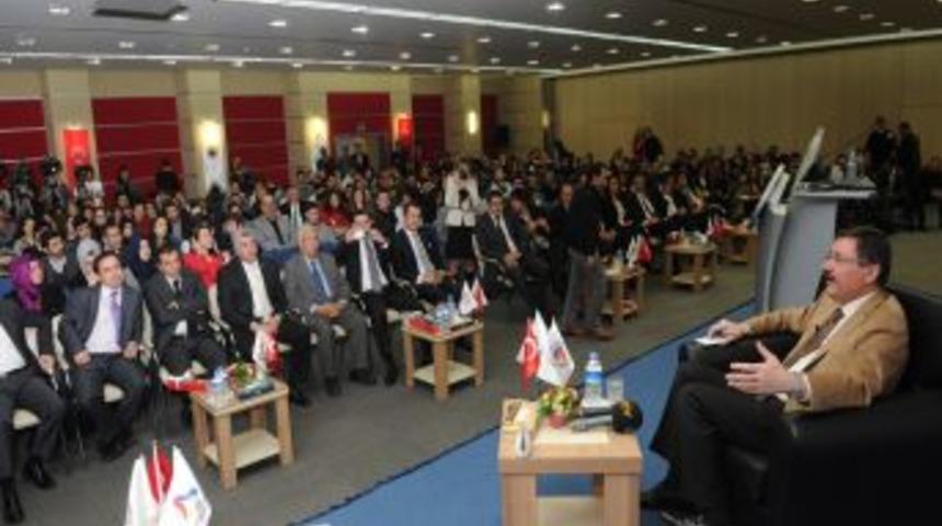 G&ouml;k&ccedil;ek: Ankarag&uuml;c&uuml;'n&uuml;n adını yaşatmalıyız