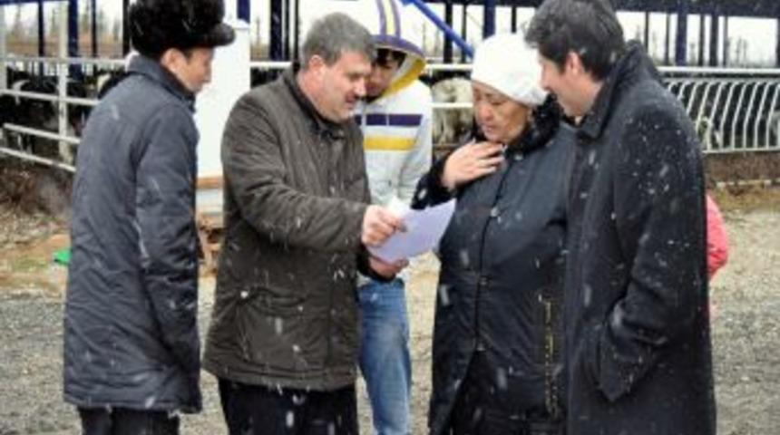 Kırgız heyet, Yenişehir'de &ccedil;iftlik gezdi