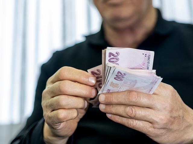 En d&uuml;ş&uuml;k emekli maaşı i&ccedil;in yeni tahmin: 'O rakama yaklaşacak'