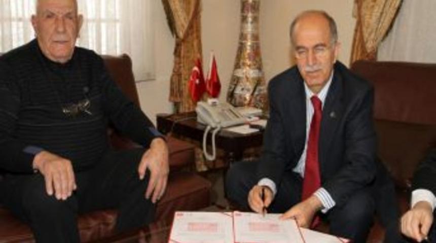 Bursa&rsquo;da 2012'nin altıncı hayırsever okulu i&ccedil;in protokol imzalandı