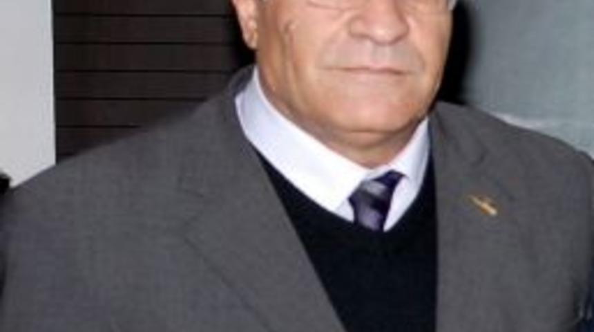 CHP&rsquo;li belediye spor kul&uuml;b&uuml; başkanı ve 2 y&ouml;neticisi dolandırıcılıktan tutuklandı