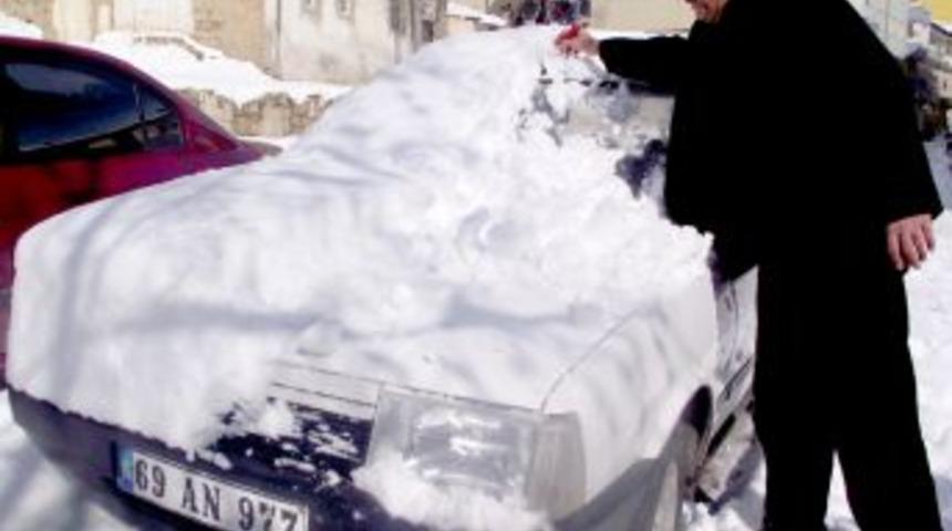 Bayburt'ta eğitime kar tatili