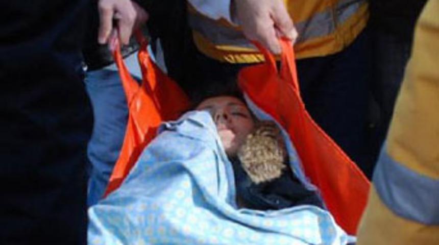 Sevgilisini bacaklarından vurdu