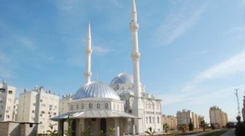 Ceyhan'daki m&uuml;ft&uuml;l&uuml;k binası mimari yapısıyla kamu kuruluşlarına &ouml;rnek olacak