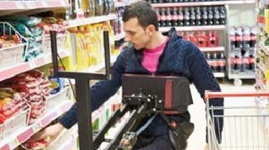 Fel&ccedil;lilere &ouml;zel robot yaptı