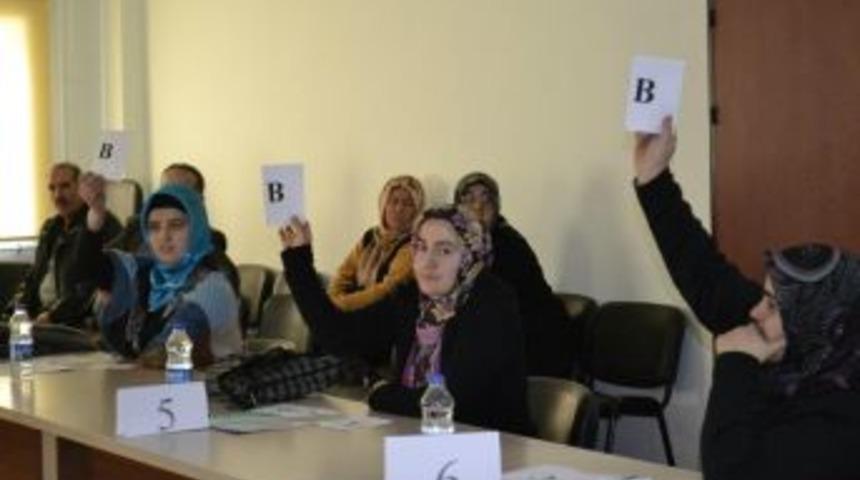 Kadın &ccedil;ift&ccedil;iler yarıştı