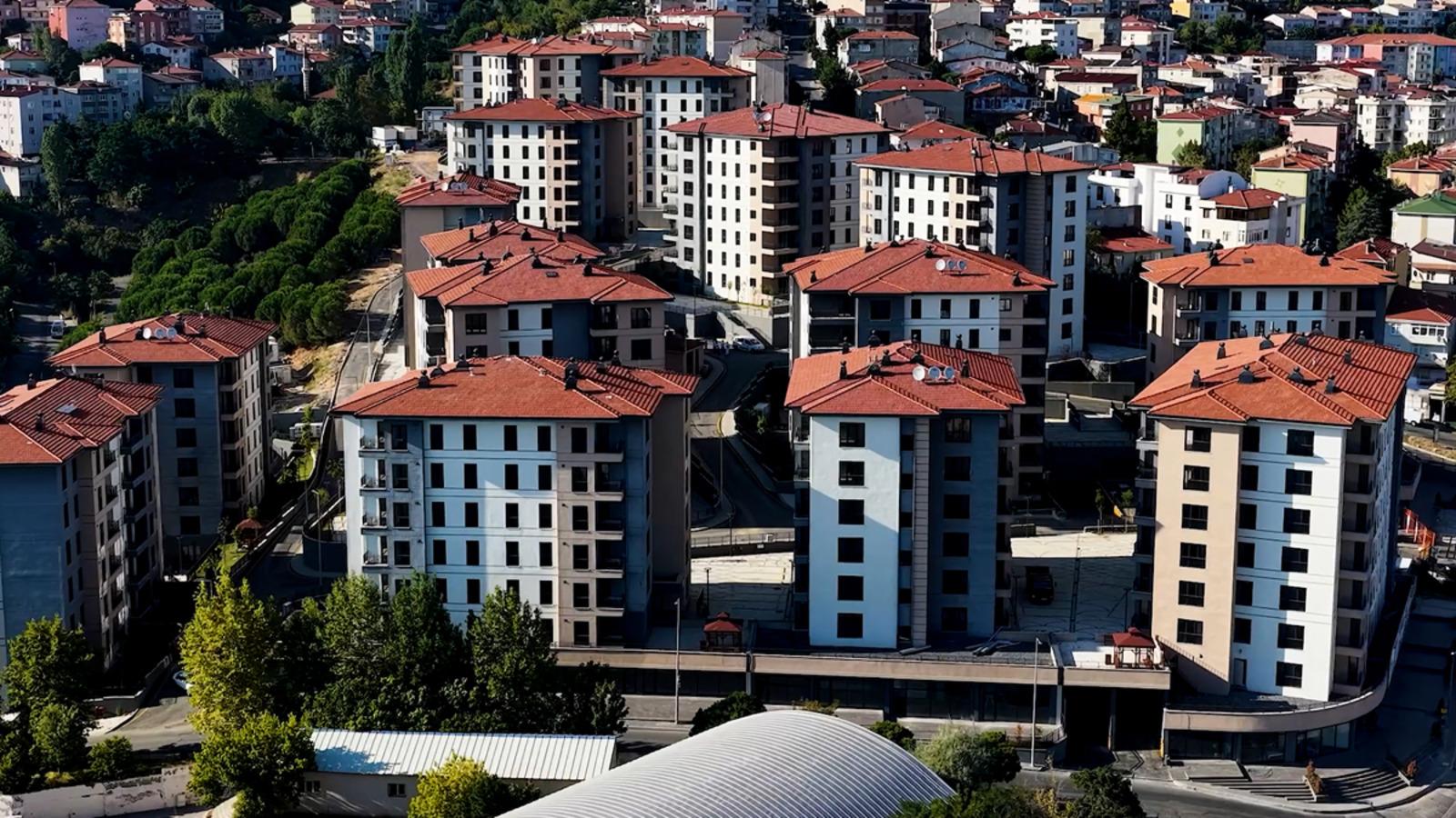 Maltepe'de vatandaşlar sağlam konutlarına kavuşuyor