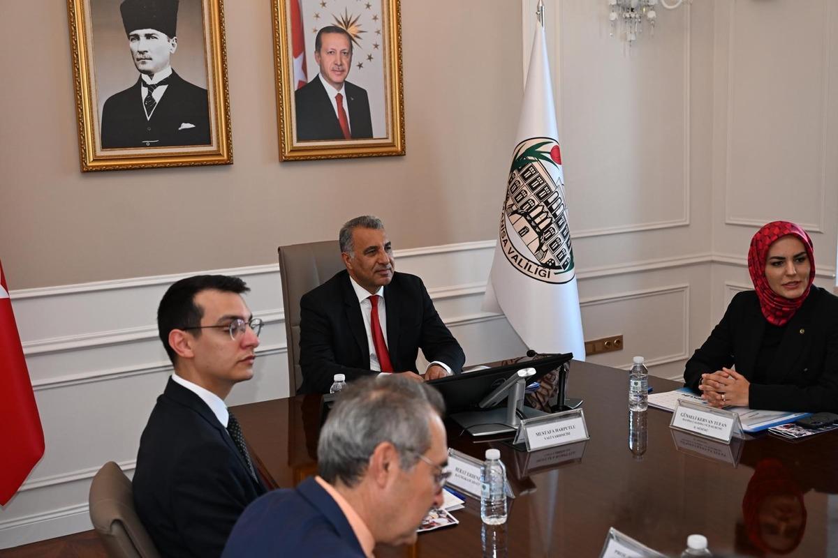 Manisa&rsquo;da 9 ayda 27 bin kişi iş sahibi oldu 1