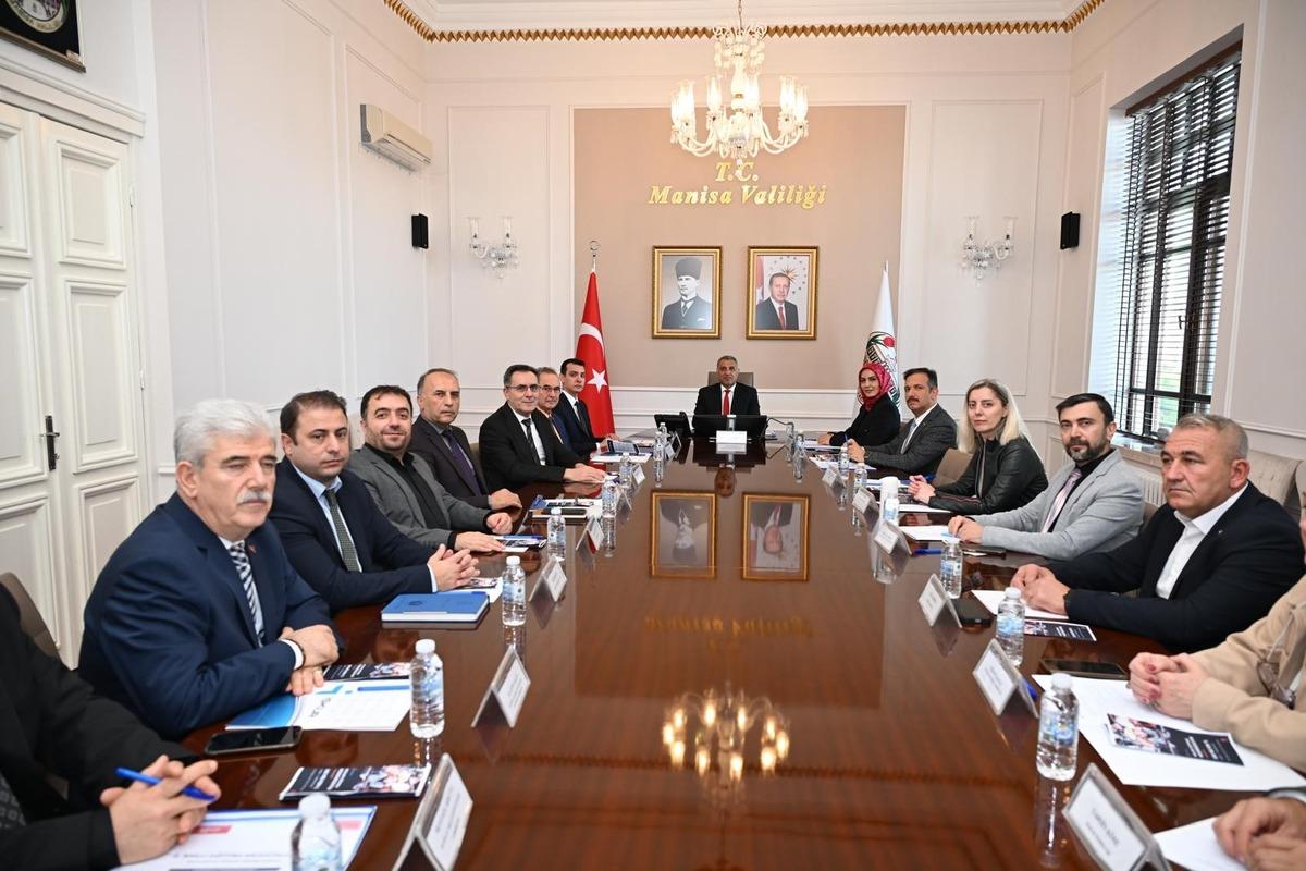 Manisa&rsquo;da 9 ayda 27 bin kişi iş sahibi oldu 2