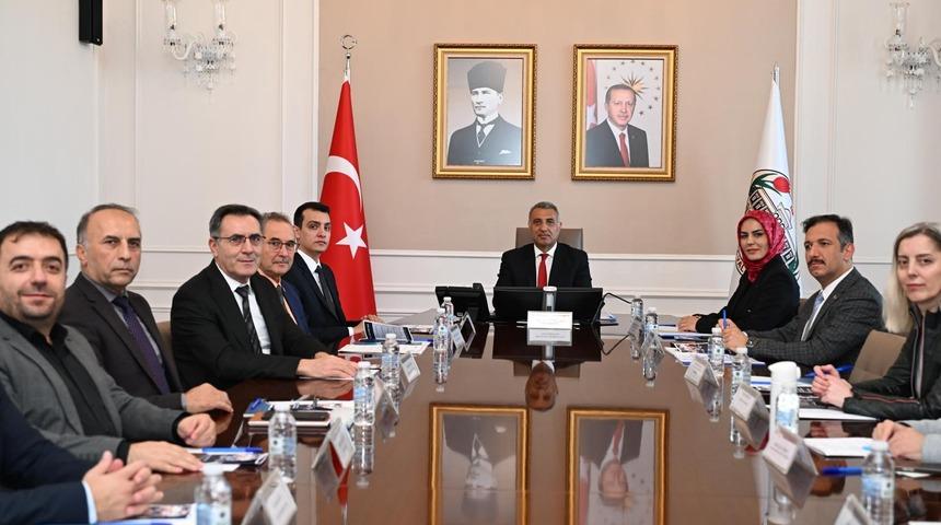 Manisa&rsquo;da 9 ayda 27 bin kişi iş sahibi oldu