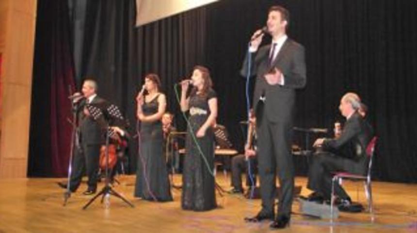Klasik T&uuml;rk M&uuml;zik konserine yoğu ilgi