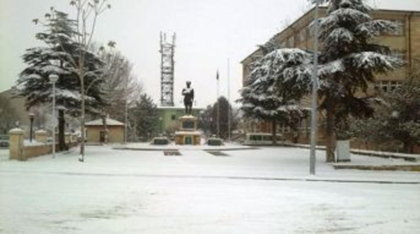 Avanos&rsquo;ta okullar tatil edildi