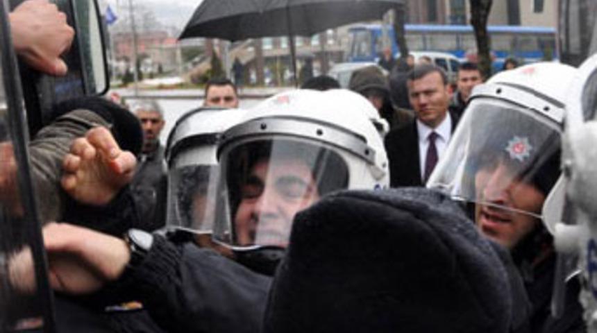 Karadeniz Teknik &Uuml;niversitesi&rsquo;nde gerginlik