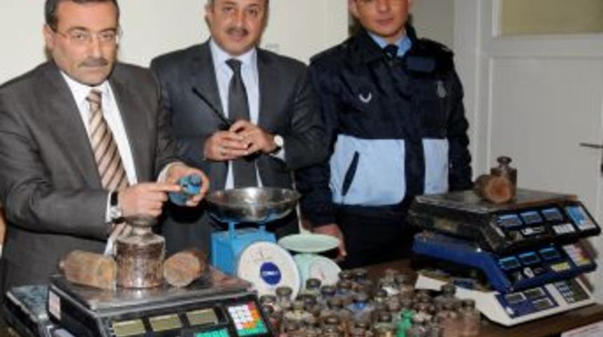 Mamak zabıtası terazi denetimini sıklaştırdı