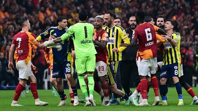 Galatasaray'dan Fenerbahçe'nin açıklamasına çok sert yanıt: Yavuz hırsız ev sahibini bastırırmış