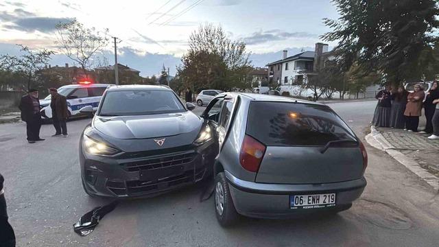 Bolu’da cip ile otomobil çarpıştı: 4 yaralı