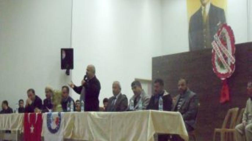 Umre yolcuları dualarla uğurlandı