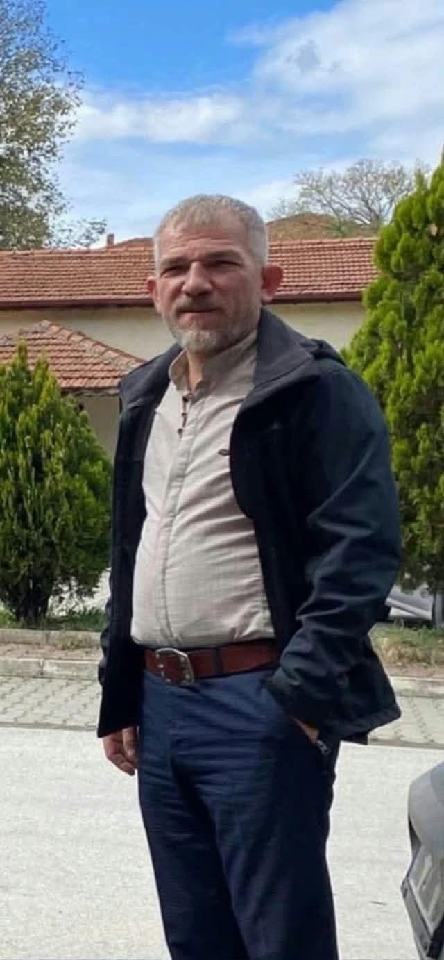 Traktörün altında kalan sürücü hayatını kaybetti 2