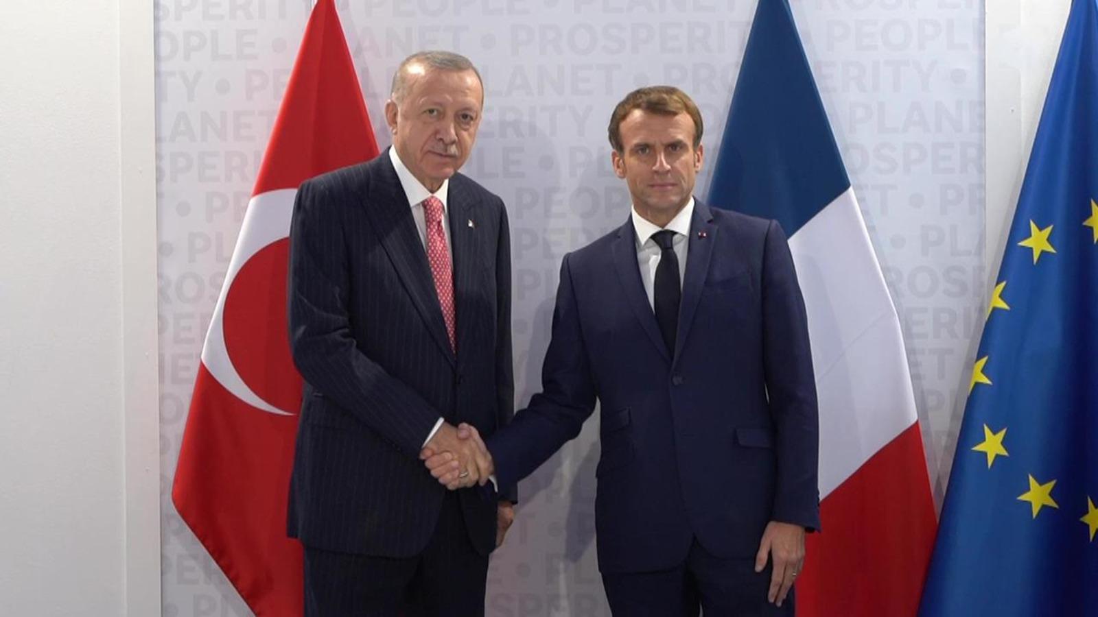 Cumhurbaşkanı Erdoğan, Fransa Cumhurbaşkanı Macron ile telefonda görüştü