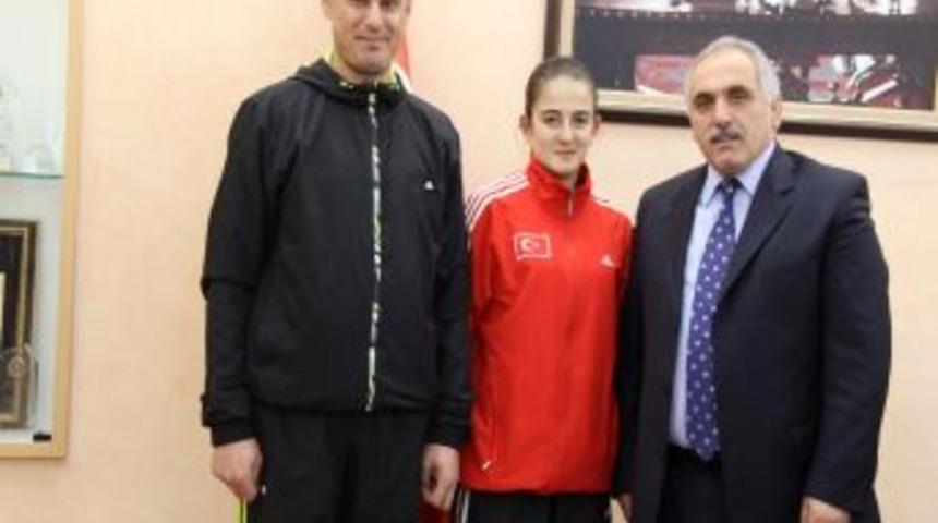 Karetede Buşra Tosun&rsquo;dan d&uuml;nya şampiyonluğu bekleniyor