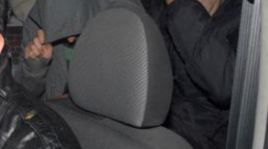 ATM'lere kurdukları d&uuml;zenekle vurgun yapan iki kişi yakalandı