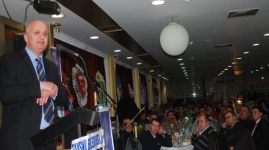 Nazo'nun patronundan işadamlarına: &Ccedil;ocuklarınıza araba, ev değil; iş bırakın