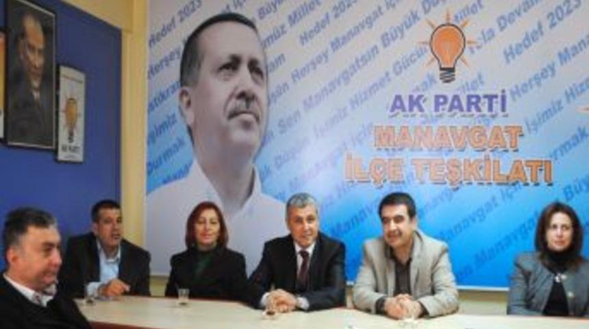 Belediye Başkanı S&ouml;zen'den AK Partili Mekteplioğlu'na ziyaret