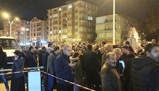 Kocaeli'de 7 katlı bina tedbiren boşaltıldı