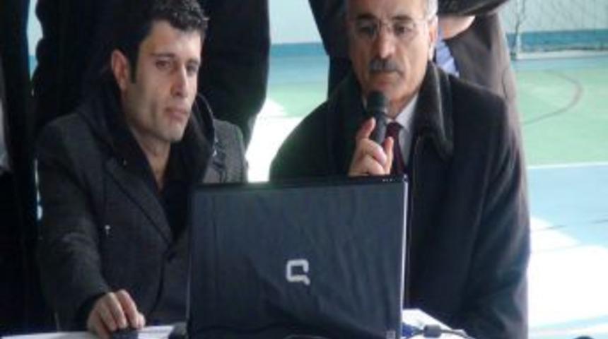 Tatvan&rsquo;da 200 kişilik kontenjan i&ccedil;in bin 698 kişi başvurdu