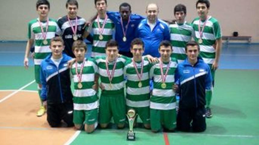 Bur&ccedil; G&uuml;zel Sanatlar ve Spor Lisesi T&uuml;rkiye şampiyonluğunu istiyor